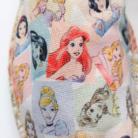 Disney Princess Pastel Portraits Ubuntu Espadrille Shoes Handmade SZ 8.5 NWOT - Picture 3 of 16